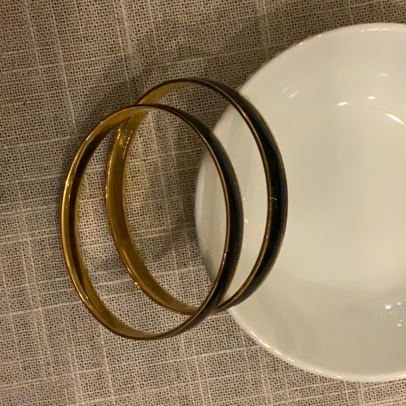 J. Crew Set of 2, Black & Gold Bangle Bracelets - Picture 3 of 4